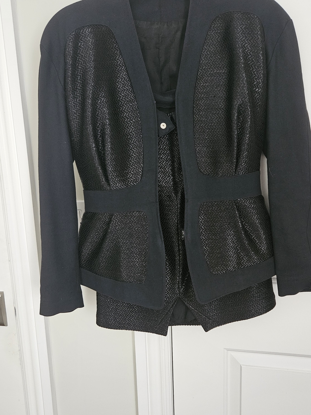 Women's Black Textured Panel Blazer Jacket And  Skirt, Size 10, Made In Italy